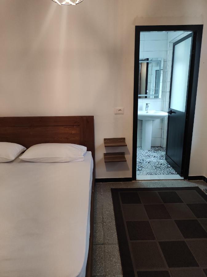 Oda Hostel Тирана Экстерьер фото